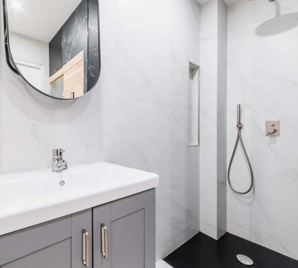 Apartment Appartment Cosy Et Agreable Avec Sauna - 4P - Flat-Guest Paris France